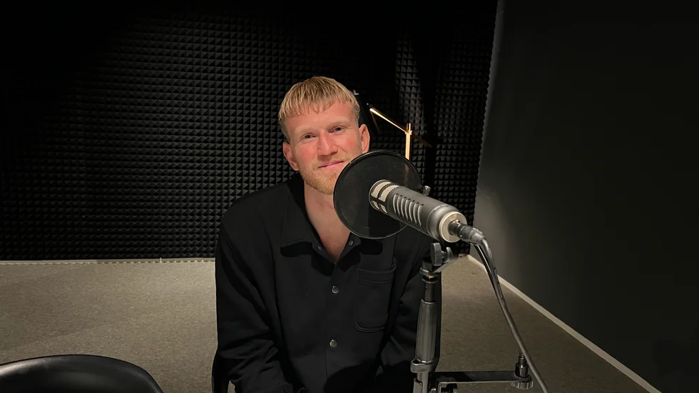 Carl Elfgren Nyström är veckans gäst i Are You Sirius? 