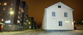 Knäckt rör orsak till läcka