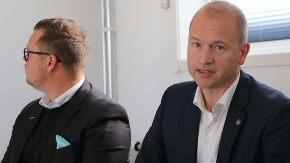 Risker. Sparbanken Nords vd, Gunnar Eikeland upplever att bankerna i framtiden sannolikt måste börja ta något större risker för att hjälpa företag i inlandskommuner.