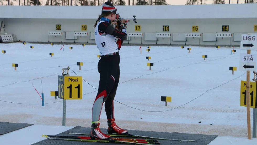 EN RUNDA. En straffrunda blev det för Elvira Öberg som sköt felfritt utöver det.