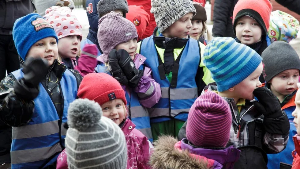 I Rosvik är 138 barn i förskolan, men när nya ska in efter årsskiftet blir det trångt. Förmodligen kommer inte alla barn att kunna erbjudas plats i Rosvik. (Arkivbild)