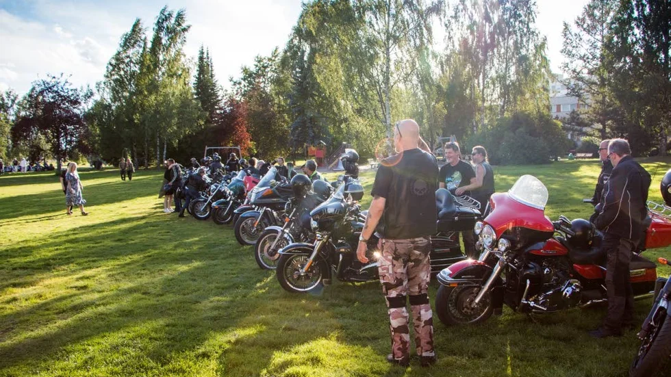 Pipen Larsson var mycket nöjd med uppslutningen till mc-dagen i parken.