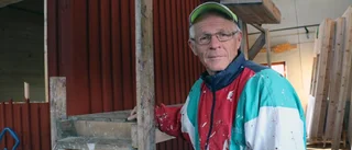 Gör sjöbodar för marinan