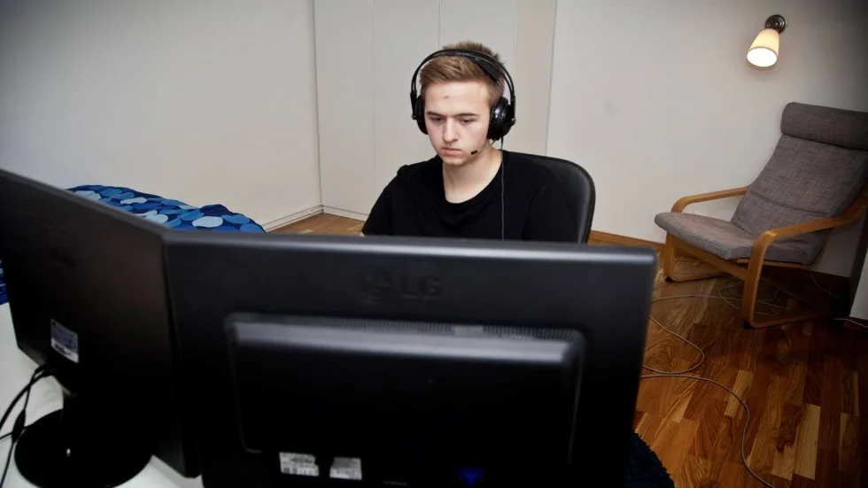 Foto: Sofia Arvidsson
Engagemang och intresse är två faktorer vi kan hitta hos LoL-spelaren Jakob.