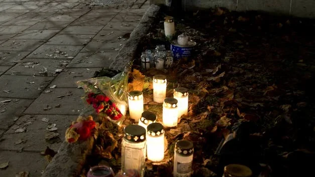 Hittills har polisen hållit över 200 förhör i brottsutredningen runt knivmordet i Piteå. (Arkivbild).