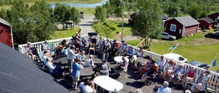 Spel av spelefinkar på Hildings balkong