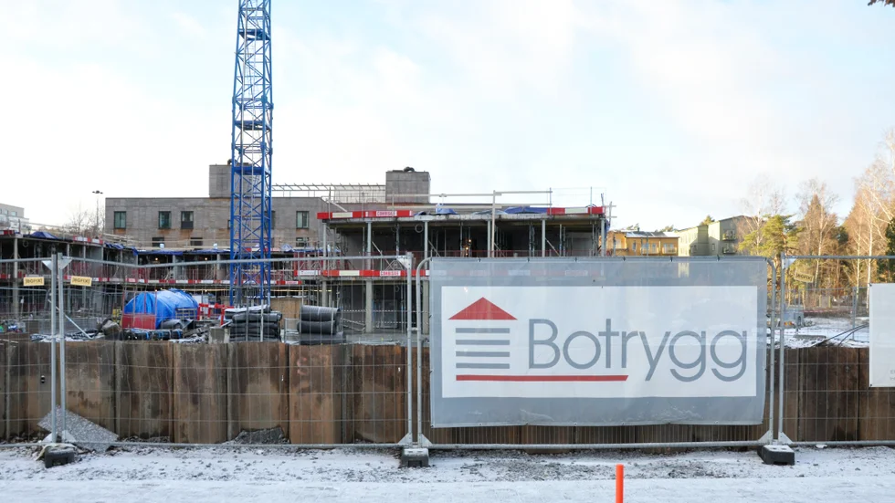 Botryggs projekt i Rosendal har fått undantag från reglerna om maxhyra. De gula och gröna husen som skymtar i bakgrunden har också byggts med investeringsstöd, men har inte fått dispens från hyresreglerna.