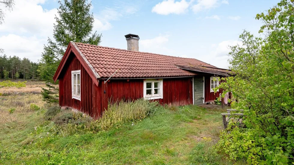 Ytterbostugan i Uttervik är byggd på 1600-talet och saknar både el och vatten.