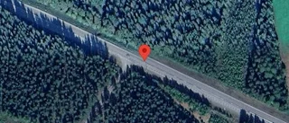 Tre personbilar i olycka på väg 95