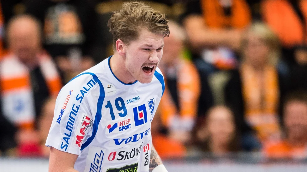 Meriterade vänsternian Markus Stegefelt, med bakgrund i både Guif och HK Eskil, väljer bort Eskilstuna för spel utomlands.