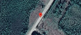 Singelolycka med långtradare – vägen helt avstängd