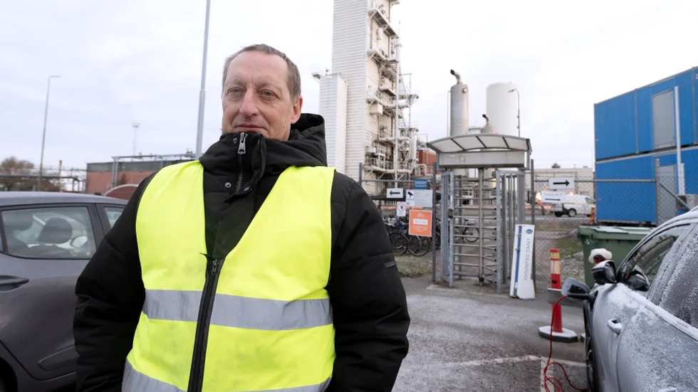"Är det jul så säger man god jul, är det midsommar säger man trevlig midsommar. Det hör till", säger Stefan Zetterberg som arbetar som konsult inne på SSAB i Oxelösund.