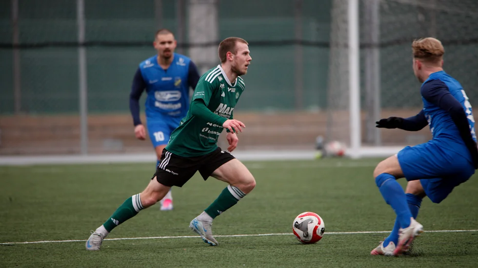 Slitvargen Edwin Nore gjorde en fin insats mot Karlstad. 