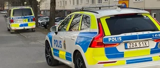 Stor polisinsats i Råbergstorp: "Inget pågående våldsbrott"