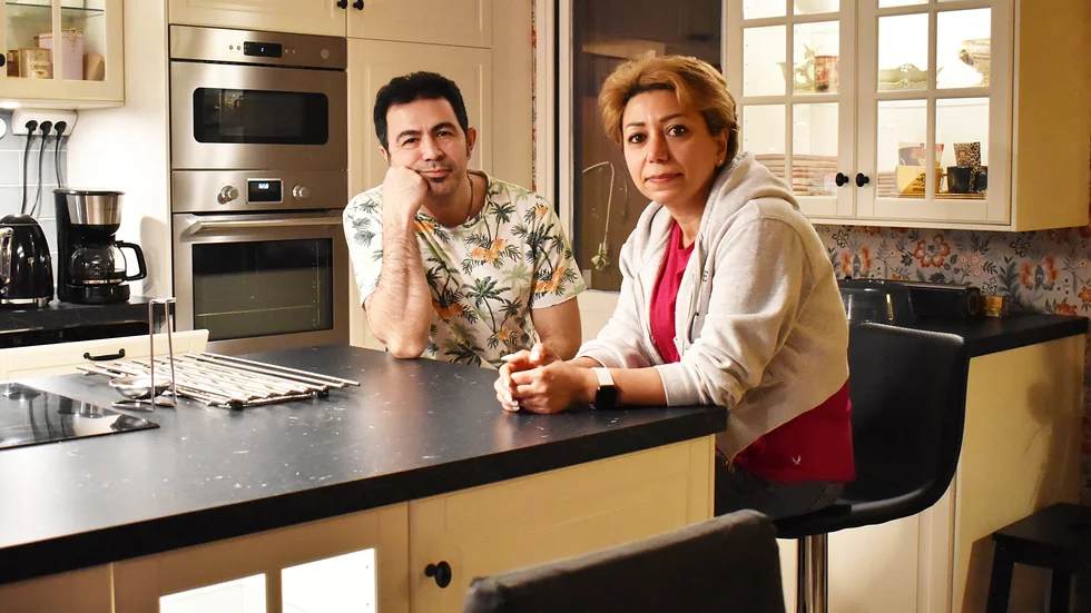 Farhood Masoudi, Sara Ghorbani, and their son Parham fled oppression in Iran and built a new life in Norsjö. They had planned to stay, but now everything seems to be falling apart.