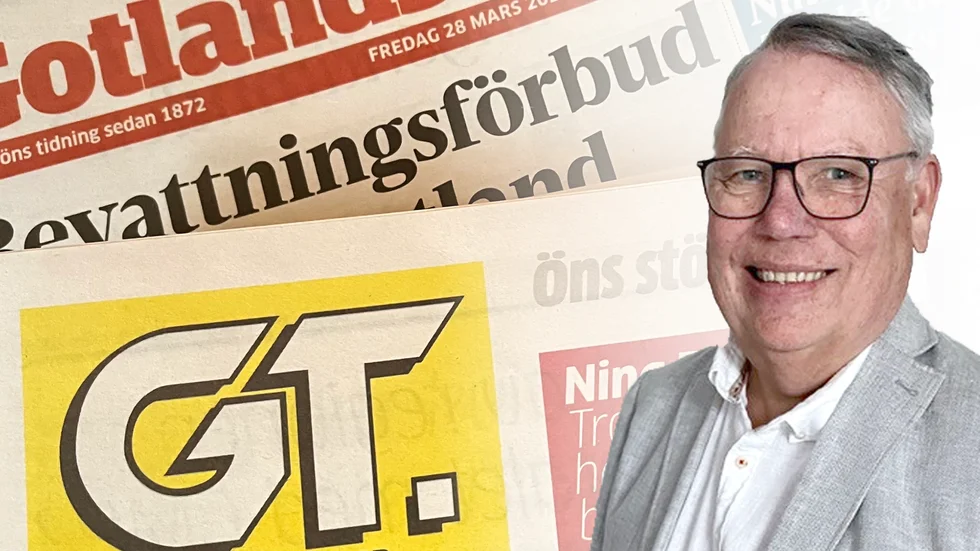 Ulf Hammarlund med gotländska tidningar