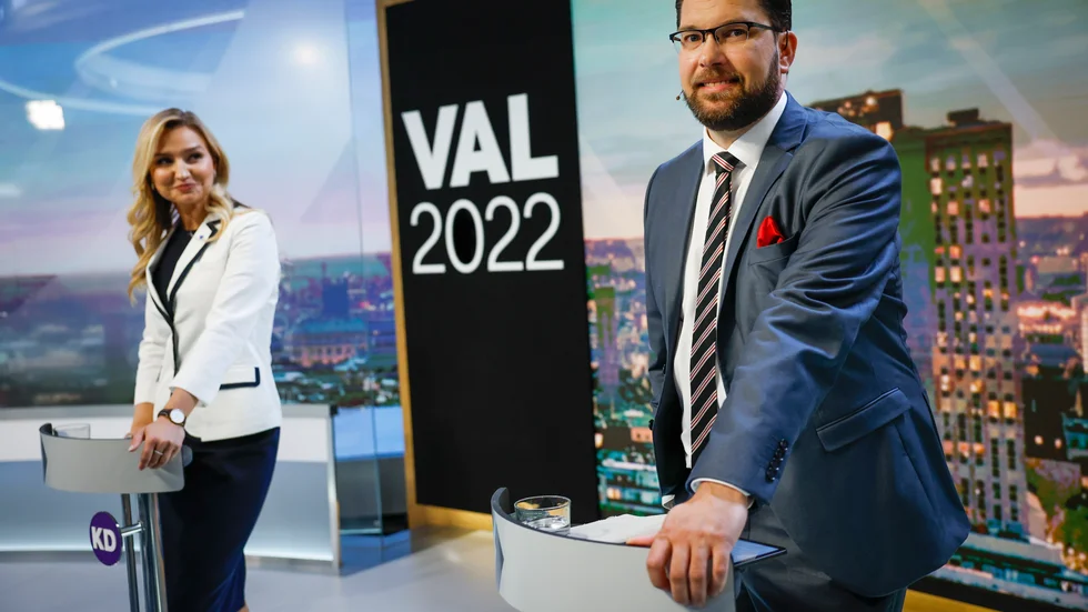 Minns ni hur det lät när pandemin och covid-19 drabbade Sverige? Jimmie Åkesson (SD) använde ord som "massaker" och "slakt på den egna befolkningen". Ebba Busch (KD) talade i ett uppskruvat tonläge om att regeringen "med berått mod" lät smittan sprida sig på landets äldreboenden.