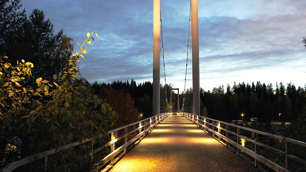 Anki-Flygare Nilsson har skickat in den här stämningsfulla bilden av hängbron över Luleälven i Boden.