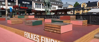 Inte ett år till med Folkes finrum