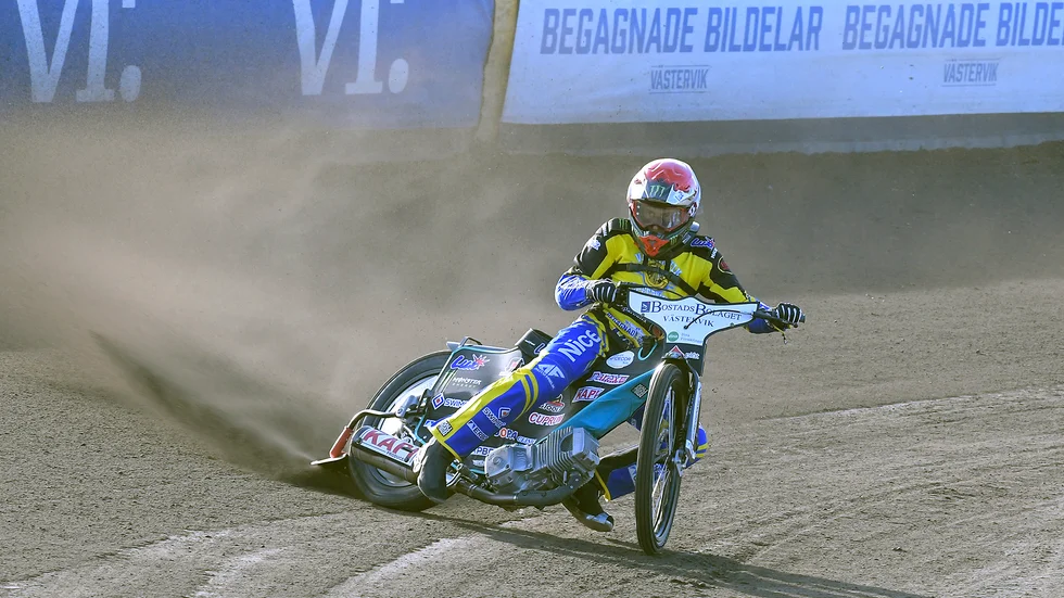Pawel Przedpelski är en av förarna i Västervik Speedways trupp som kör hemma mot Indianerna.