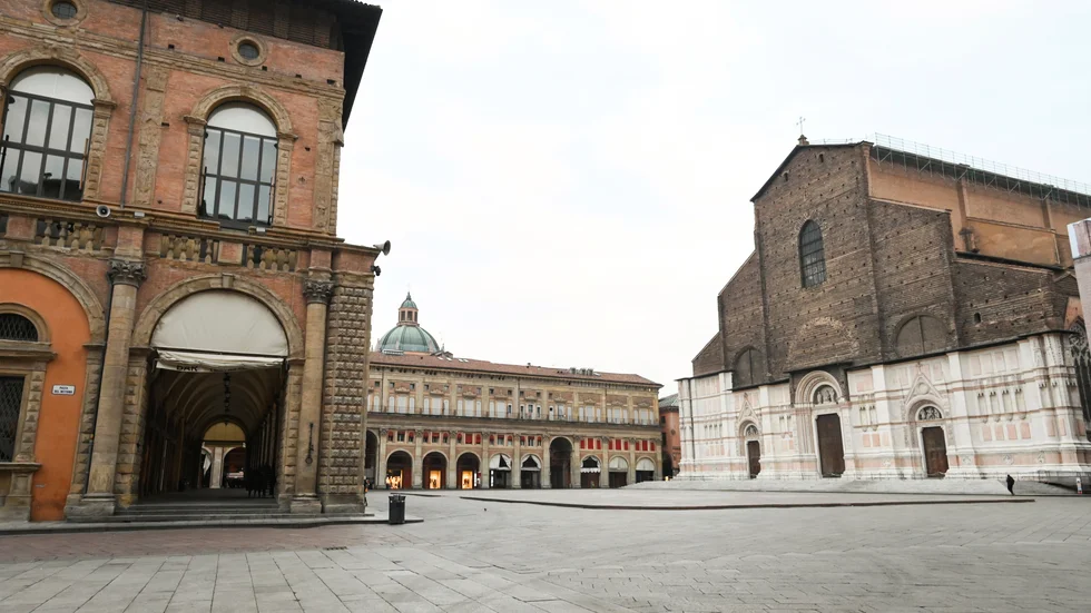 Inga besökare kan gästa bokmässan i Bologna i Italien i år, eftersom bokmässan bara blir av i digital form. Arkivbild.