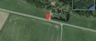Fordon stillastående på väg 53