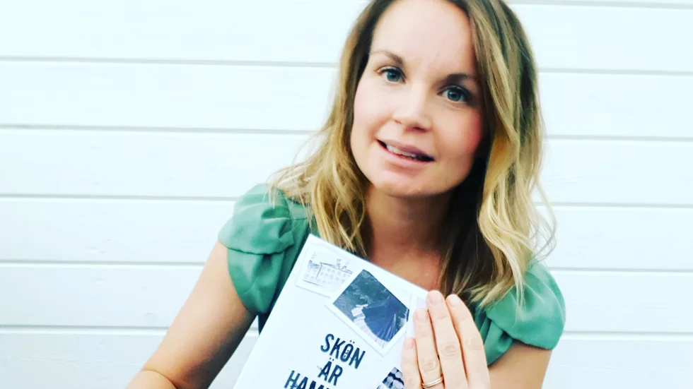 Elin Lindholm får Motala kulturstipendium 2021. "Det känns ärofyllt, jag är ödmjuk och tacksam", säger hon. 