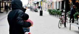 Efter misshandeln och dödshoten – ”Anna” och dottern lever gömda sedan drygt ett år tillbaka: ”Vi lever som fängslade”
