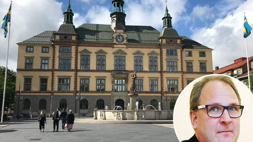 Majoriteten i socialnämnden vill prioritera och renodla nämndens faktiska uppgifter för att se till att personer får rätt stöd vid rätt tillfälle, skriver Göran Gredfors (M).