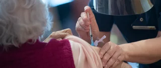 Fyra smittade på äldreboende trots vaccin