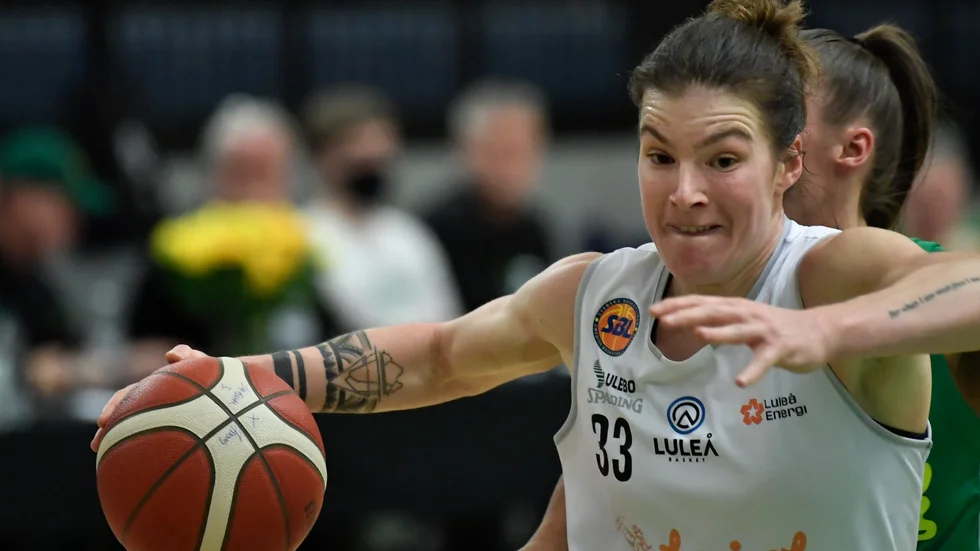 Maggie Lucas stoppade hela 32 poäng när Luleå Basket vann den tredje SM-finalen.