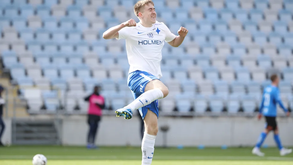Ísak Bergmann Jóhannesson firar segermålet.