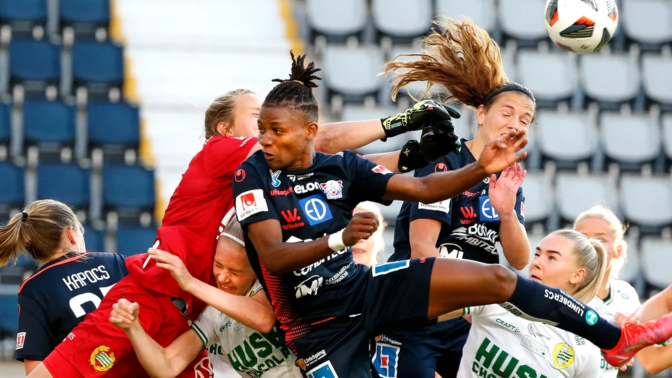 Tuff duell framför Hammarbymålet.