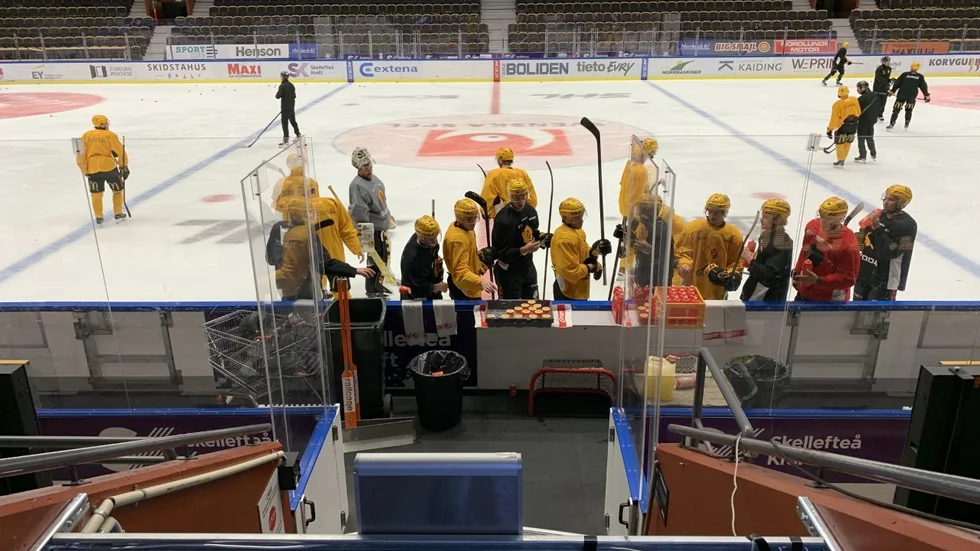 Skellefteå AIK tränar i Skellefteå Kraft arena under torsdagsförmiddagen