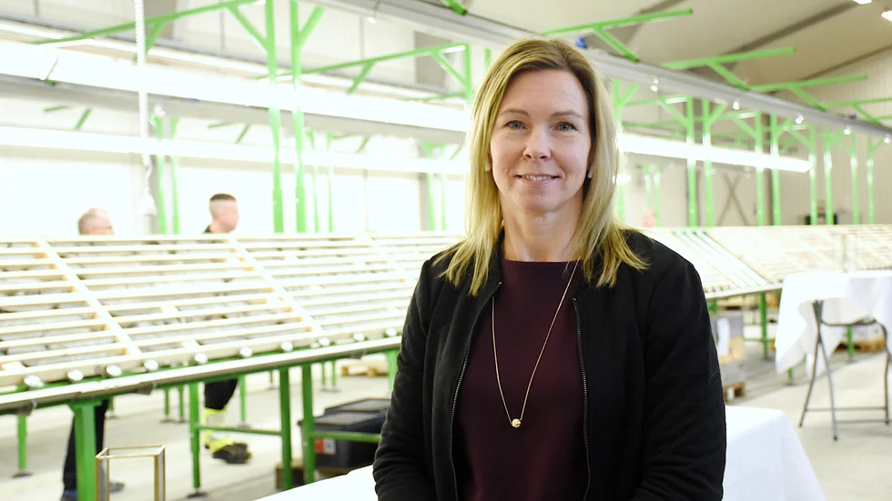 "Vi räknar med att hela miljöprövningen tar mellan 15-18 månader. Men det är alltid osäkert hur lång tid det tar att få ett beslut" , säger Anna Tyni, vd och koncernchef Copperstone resources.