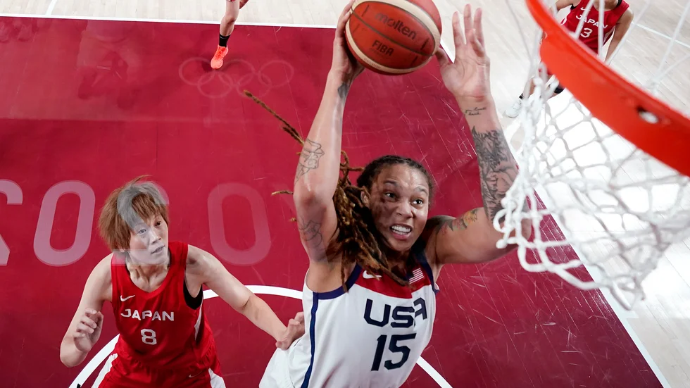 USA:s Brittney Griner dominerade under korgen i OS-finalen i damerna basket.