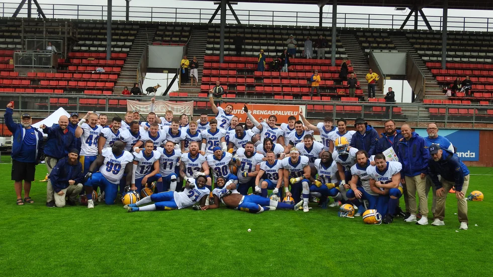 Sveriges herrlandslag i amerikansk fotboll slog Finland på bortaplan och är klart för EM-final