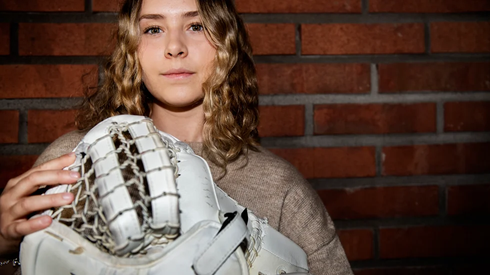 Julia Nilsson, från Arvidsjaur, är målvakt i Skellefteå AIK. 