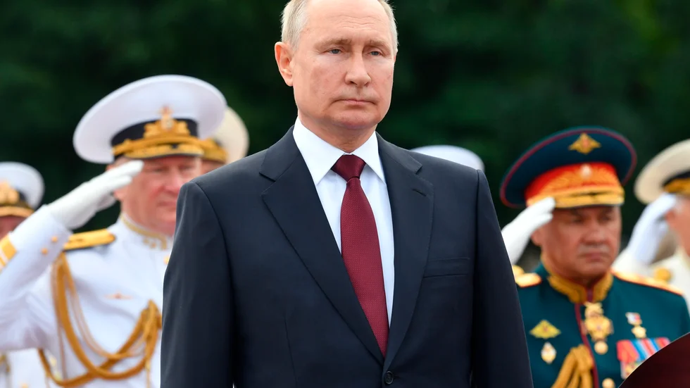 Boken "Putins krets" av journalisten Catherine Belton handlar om Vladimir Putins väg till makten. Arkivbild.
