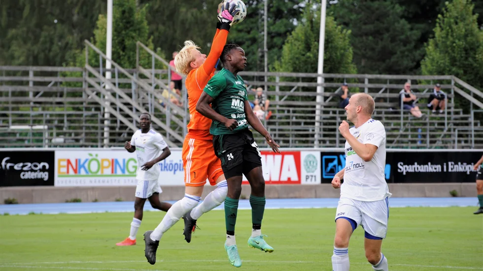 Det var nära några gånger, men IFK Österåker försvarade sig bra.
