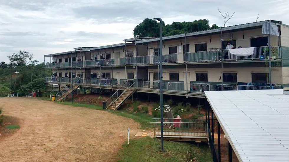 Det hårt kritiserade flyktinglägret på ön Manus i Papua Nya Guinea stängs. Arkivbild från 2018.