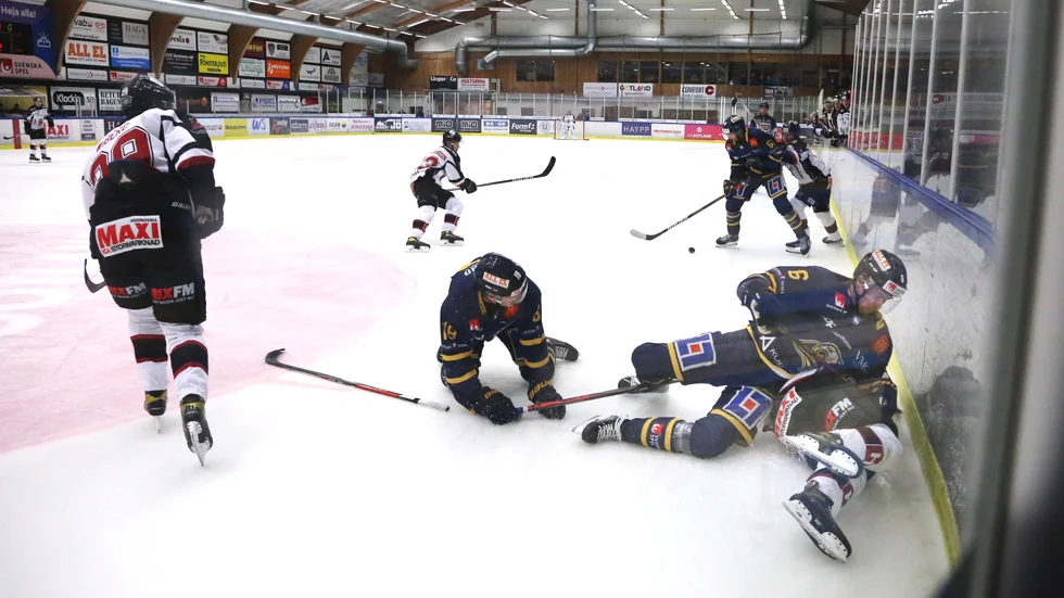 Det har varit rörigt i hockeyettan en längre tid. I Helgen hålls ett extrainsatt årsmöte i Stockholm.