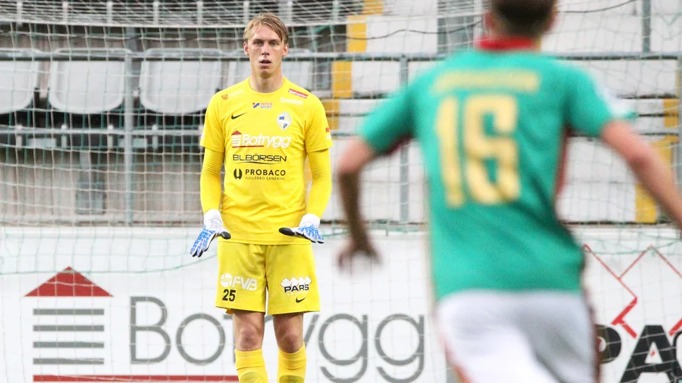 Ljungsbromålvakten Erik van Leest, här i Citydress.