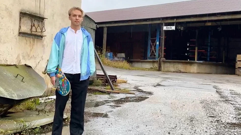 Mauritz Mangsbo är en av de drivande i projektet att få till en ny stor skejthall på bruket i Hälleforsnäs.