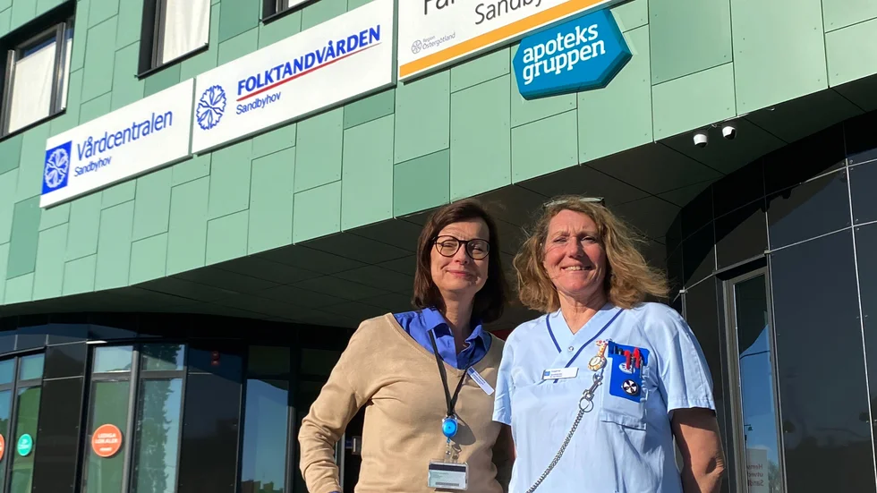 Verksamhetschef Eva Hagberg, och sjuksköterskan Susanne Eriksson, som varit projektledare för byggnationen i verksamheten, är glada och stolta över de nya lokalerna.