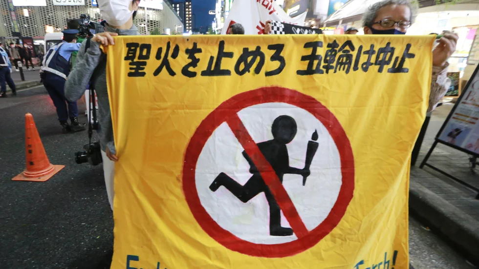 Så sent som i måndags hölls ytterligare en demonstration mot att Tokyo ska stå som arrangör av OS.