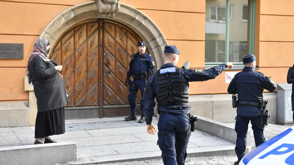 Några av Sveriges mest spelade rapartister möts i Stockholms tingsrätts säkerhetssal. Arkivbild.