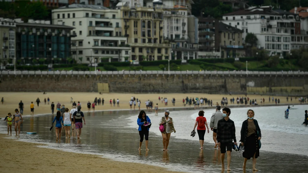 Spanien välkomnar vaccinerade resenärer från den 7 juni. Bilden är från San Sebastian i norra Spanien tidigare i maj.