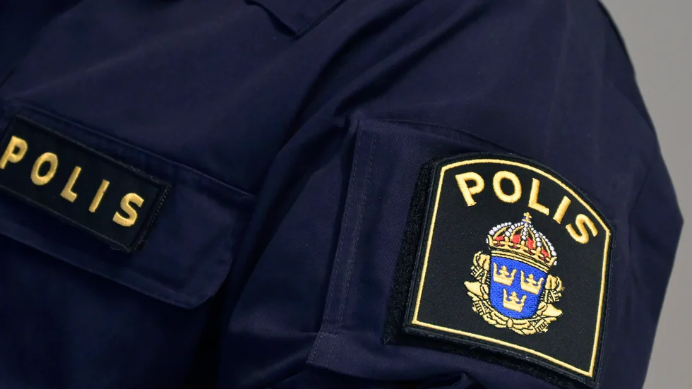 En polisinspektör åtalas vid Skaraborgs tingsrätt för olovligt brukande av en polisbil.Arkivbild.