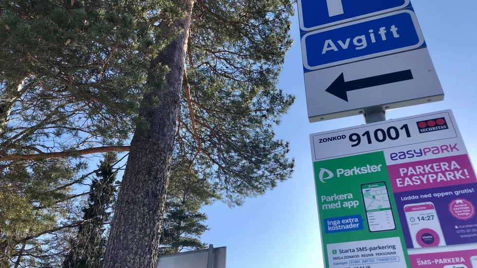 "Det är vi som får stå och skämmas för ert väldigt ogenomtänkta beslut. Det är vi som inte längre får besök av våra vänner, kärlekar, bekanta", skriver insändarskribenten. (Arkivbild)
